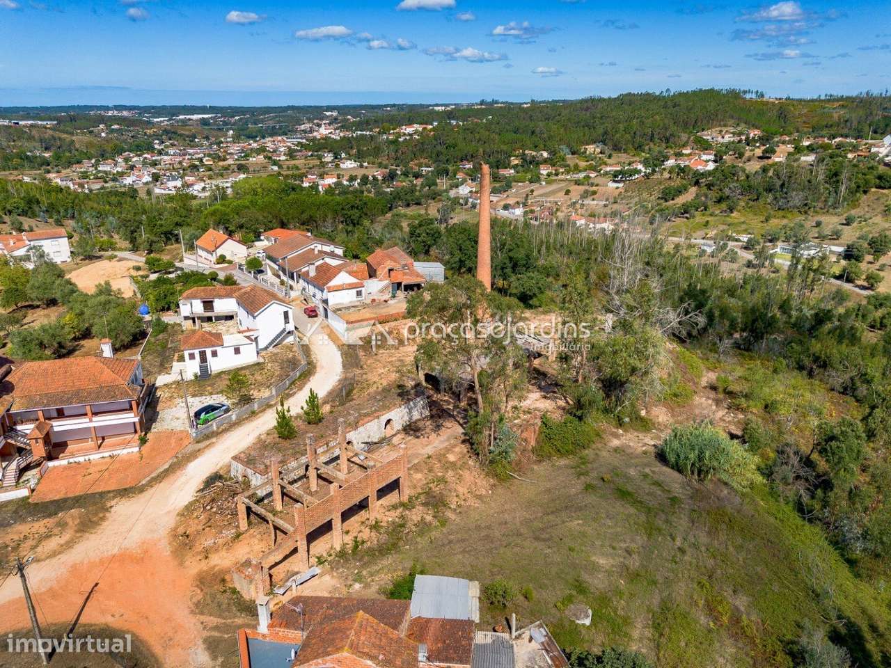 Antiga fábrica de cerâmica - Grande imagem: 4/26