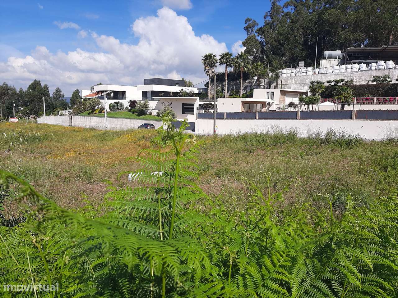 Vende Terreno Junto estrada nacional Bustelo-10