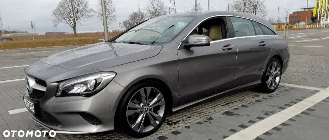 Mercedes-Benz CLA 180 d AMG Line - 11