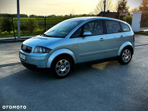 Audi A2 1.4 - 12