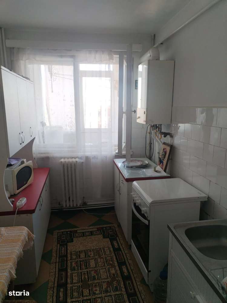 Apartament cu 3 camere - Piata Chirila-8