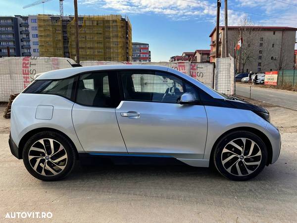 BMW i3 (60 Ah) - 6