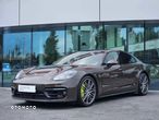 Porsche Panamera - 1