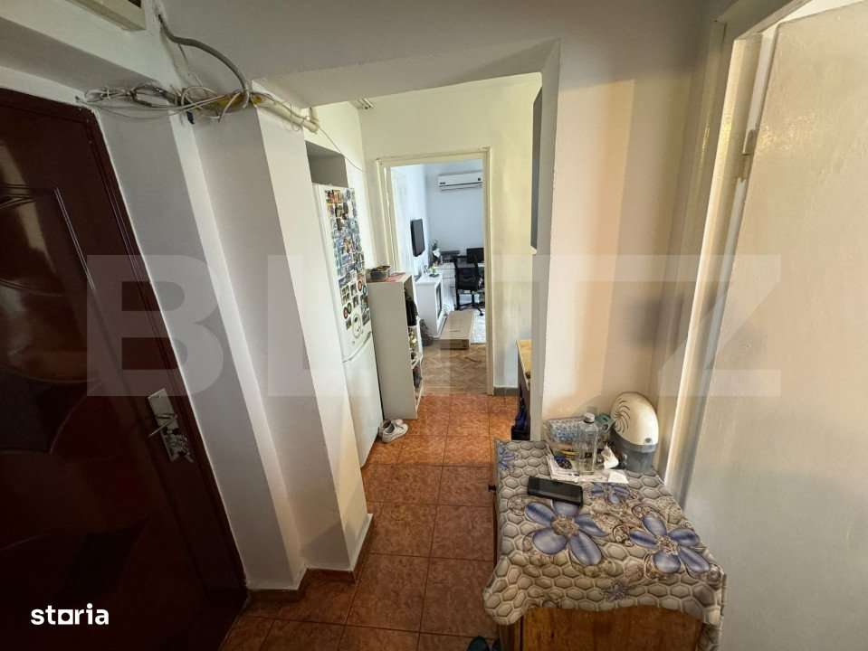Apartament 2 camere, decomandat, cartier 9 Mai - Imagine principală: 3/6