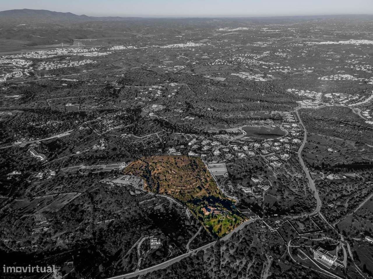 Terreno Exclusivo entre Ferragudo e Carvoeiro — Oportunidade de Invest - Grande imagem: 3/15