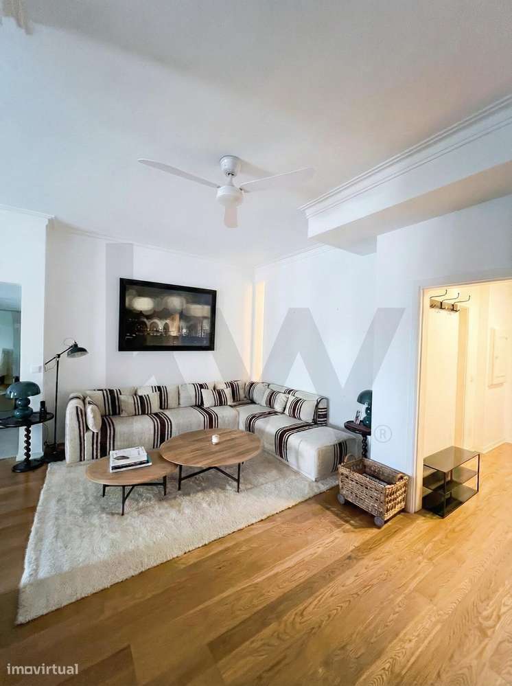 Espectacular T2 em Condomínio com Piscina e Garagem na Av. de Sabóia, - Grande imagem: 4/29