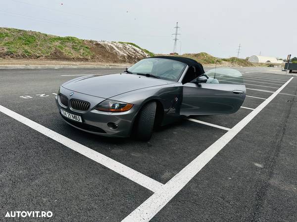 BMW Z4 roadster 2.2i - 18