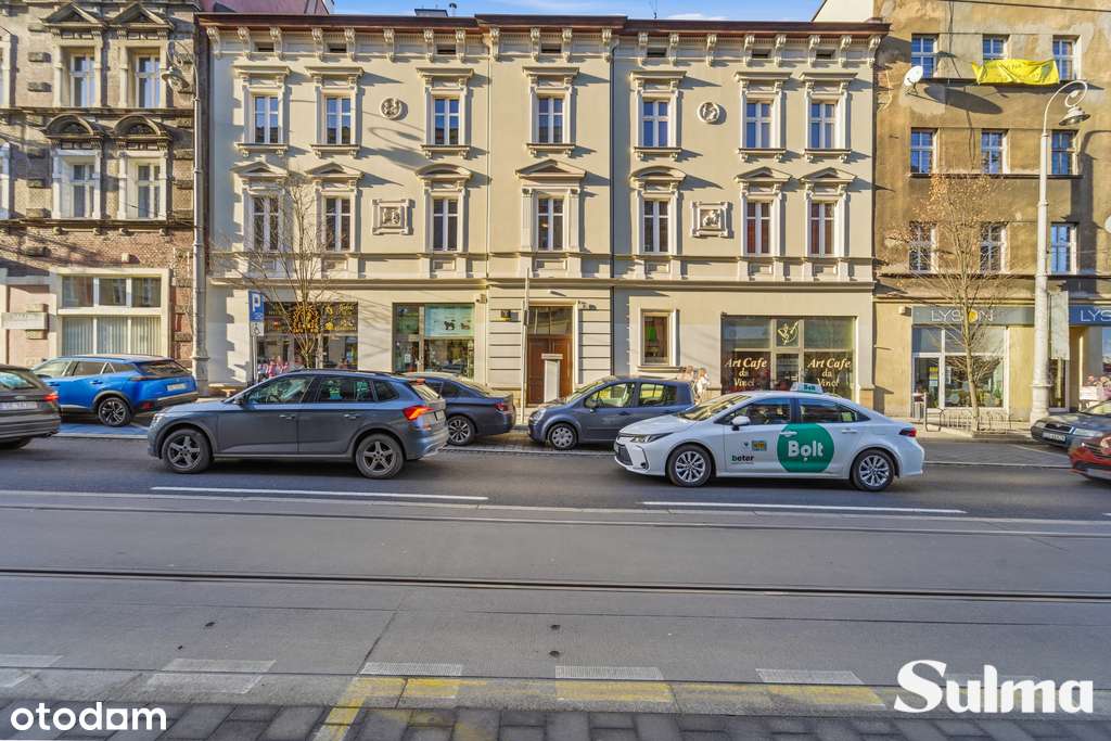 Klasyka w zabytkowej kamienicy - w sercu Katowic-16