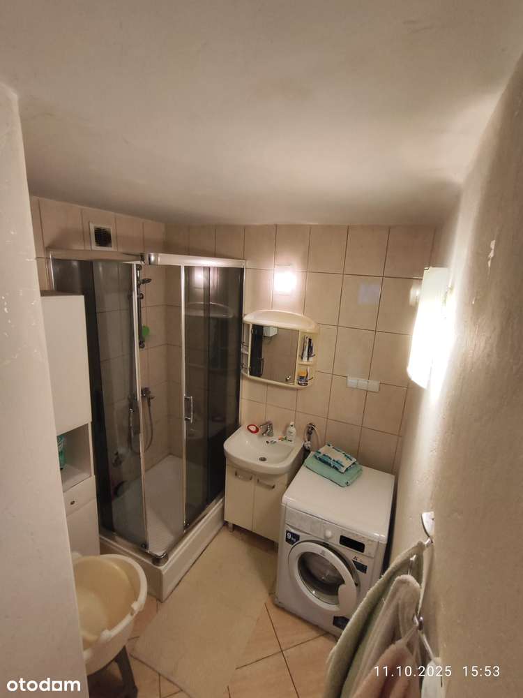 W Katowicach na osiedlu 1000-lecia-7