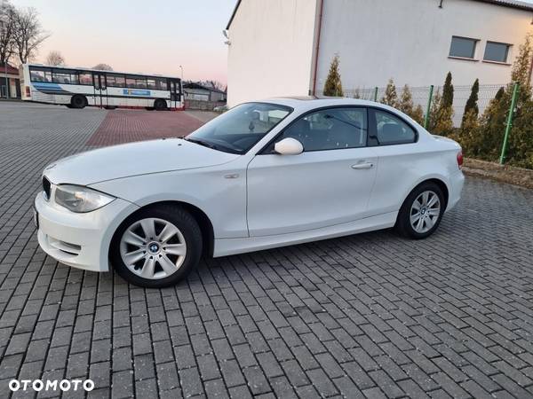 BMW Seria 1 120d Coupe - 5