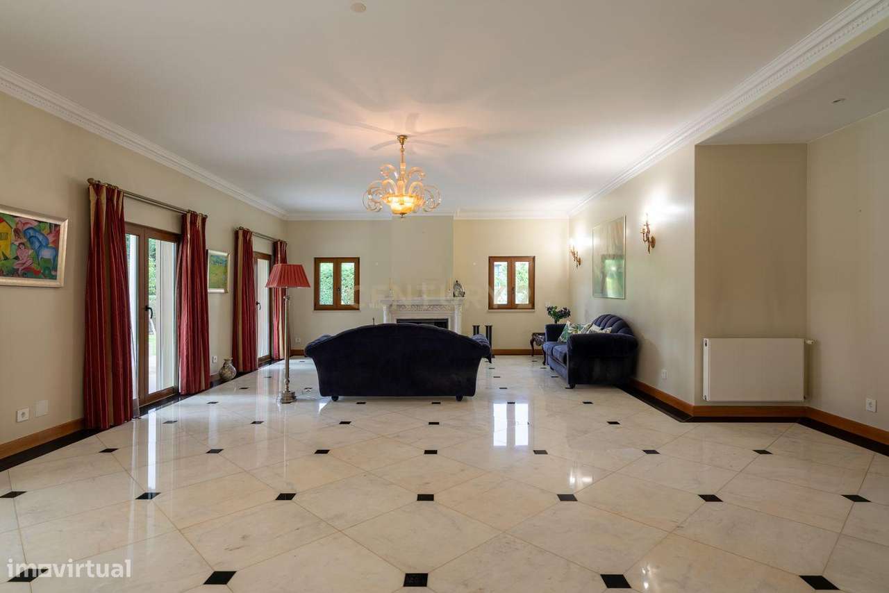 Moradia no Condomínio Privado da Penha Longa-5