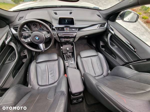 BMW X1 sDrive18d - 12