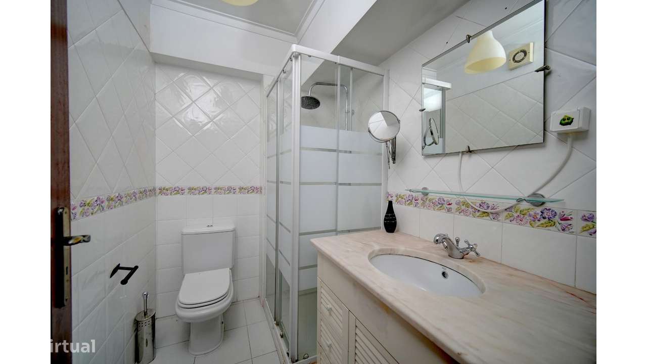 Apartamento T2 em Lisboa-9