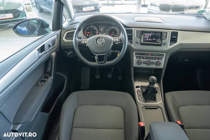 Volkswagen Golf Sportsvan - 14