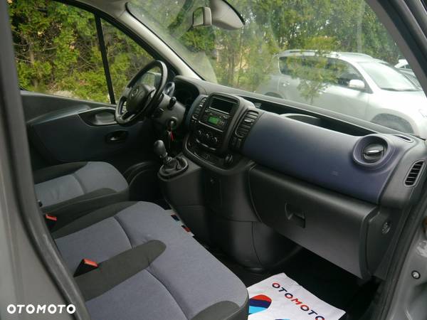 Opel Vivaro - 18