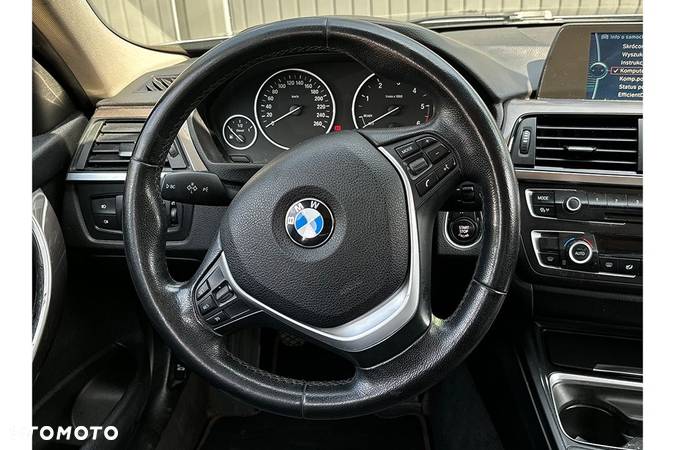 BMW Seria 3 320d - 9