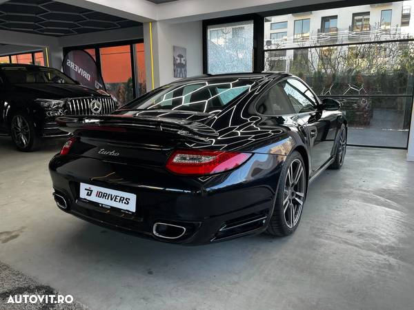 Porsche 911 Turbo PDK - 6