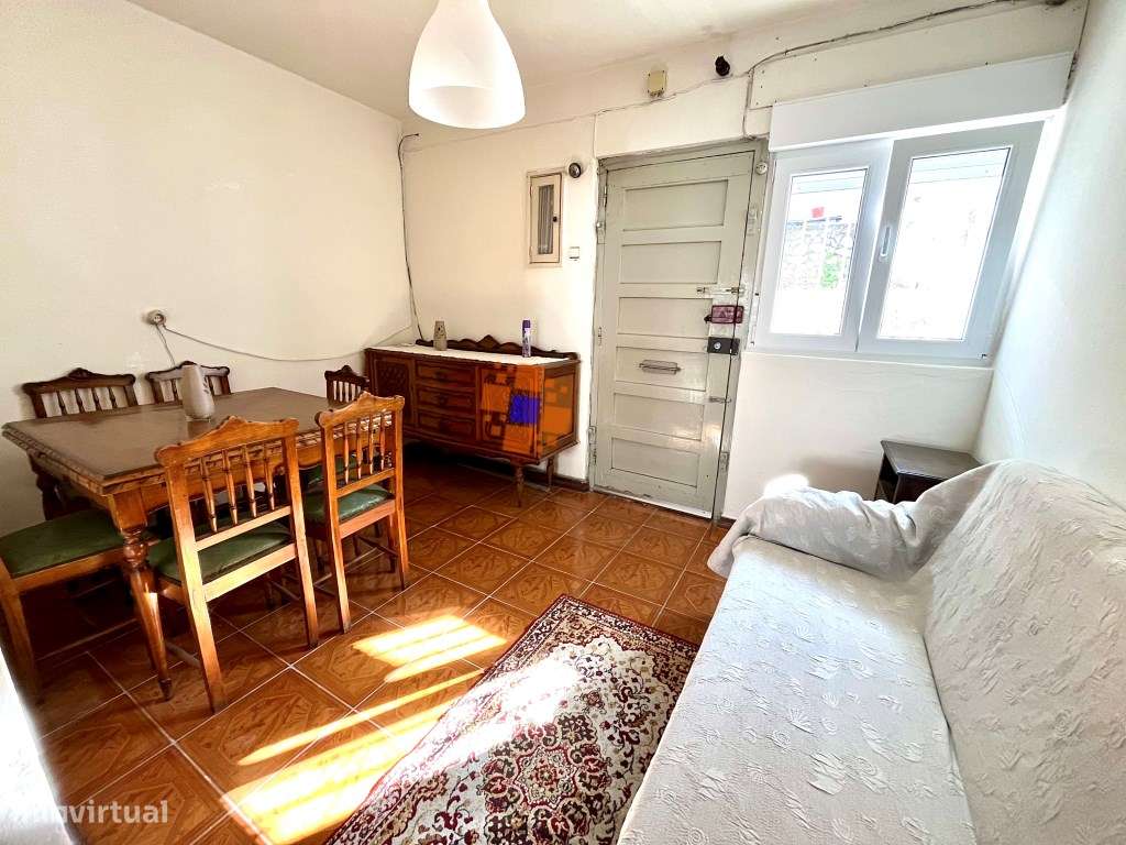 Moradia localizada na tranquila Rua Ary dos Santos, Feijó - Grande imagem: 4/16