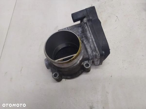 Przepustnica OE Audi A4B7 2.0 TFSI 06F 133 062 G - 1