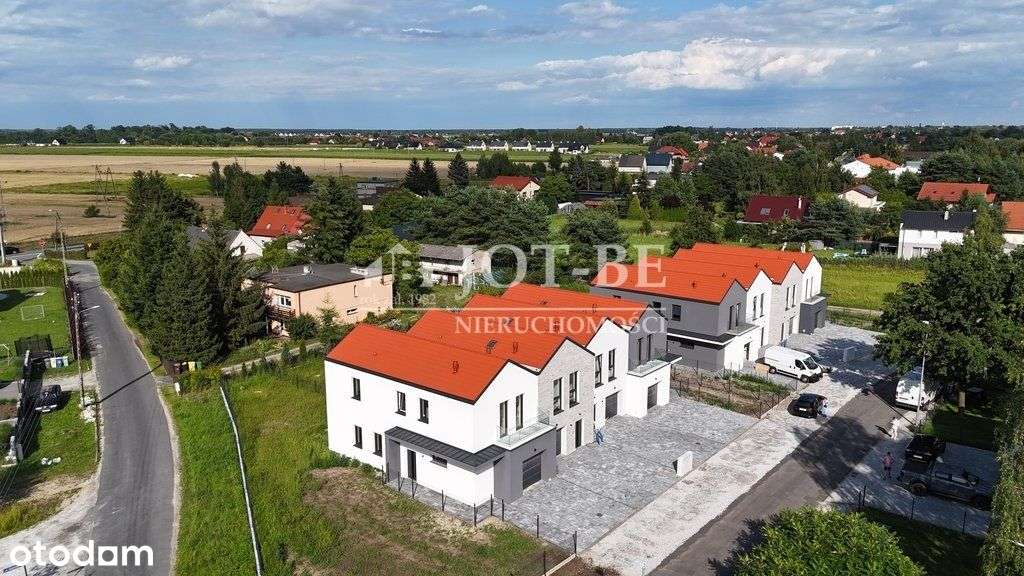 Dom szeregowy | Rekuperacja| Pompa Ciepła| Gotowe - Pełny obrazek: 5/7