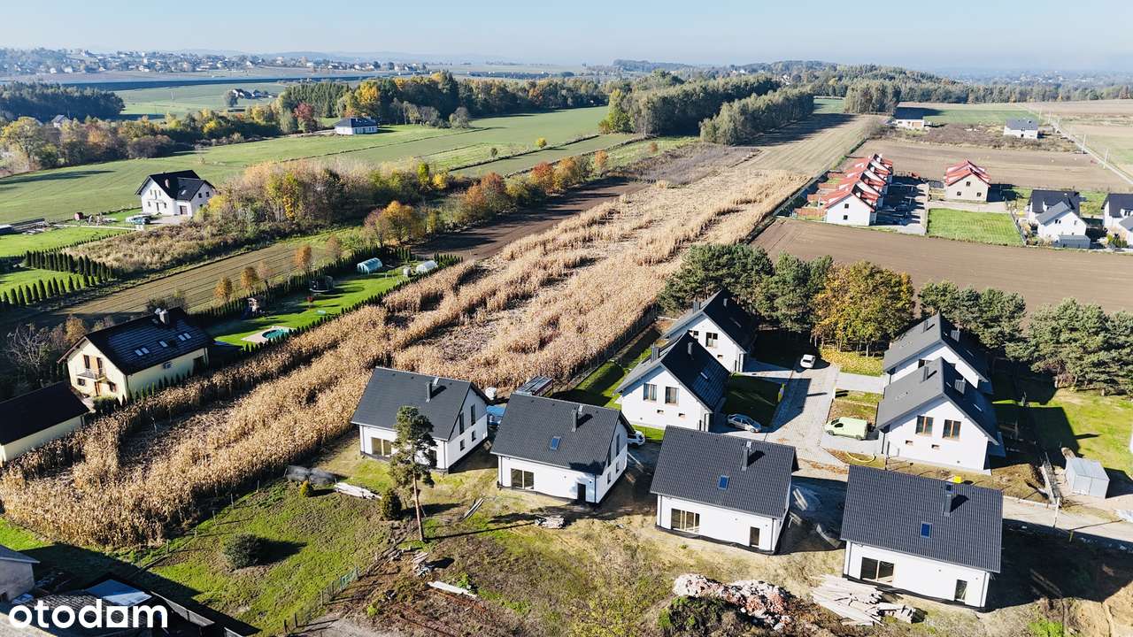 Nowoczesny Dom w Dąbrowie k. Niepołomic-1