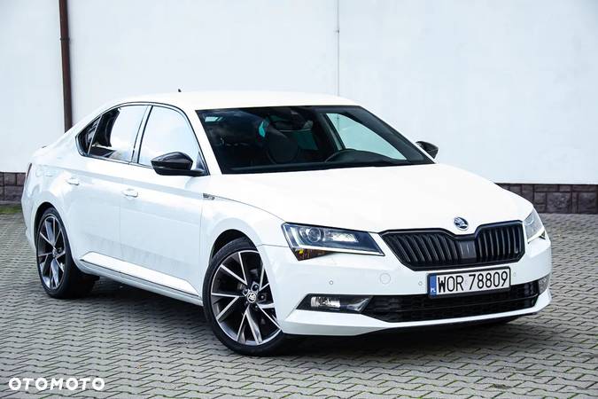 Skoda Superb 2.0 TDI Sportline DSG - 7