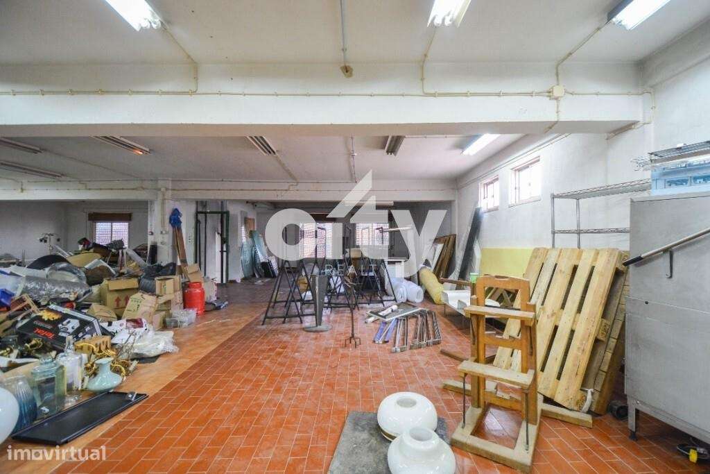 INVESTIMENTO - PRÉDIO EM ODIVELAS - VALE GRANDE - PONTINHA-7