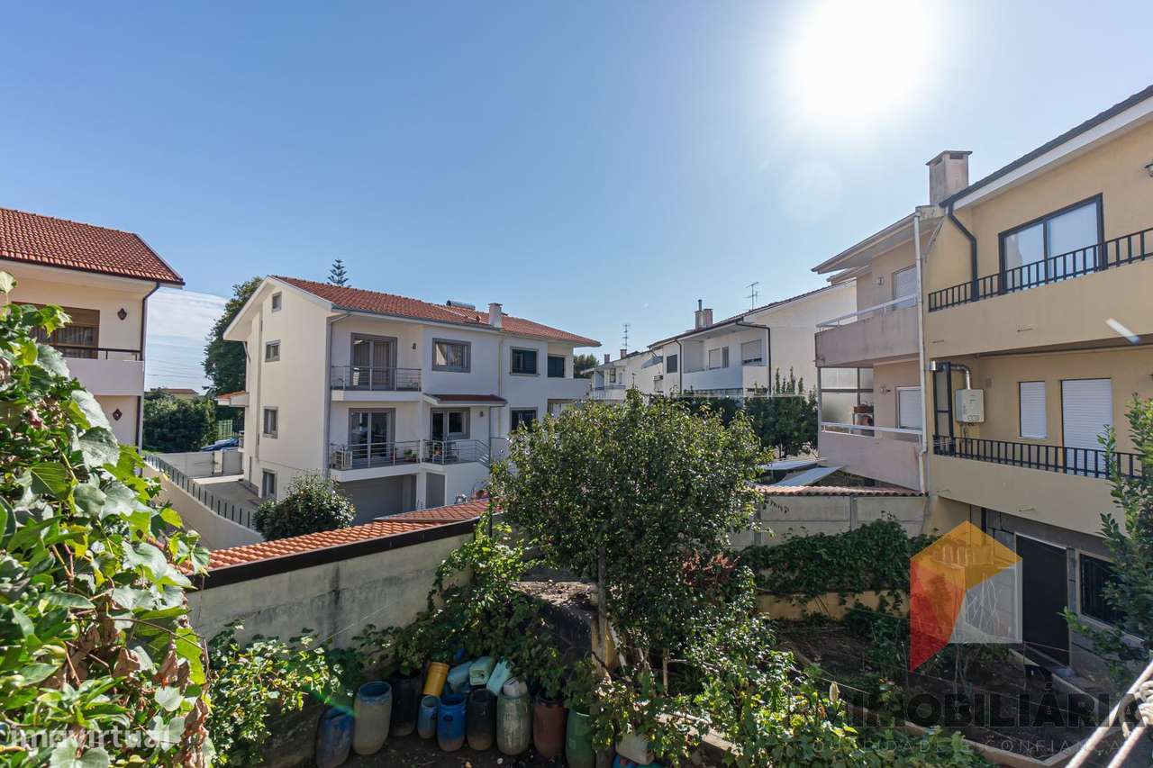 Moradia T4 em Vale de Ferreiros, Fânzeres-34