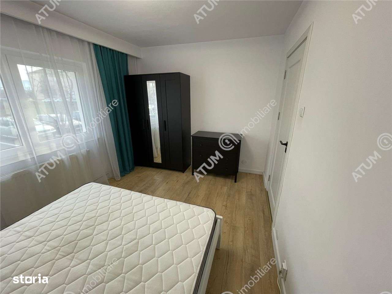 Apartament renovat cu 3 camere si balcon zona Ciresica din Sibiu-4