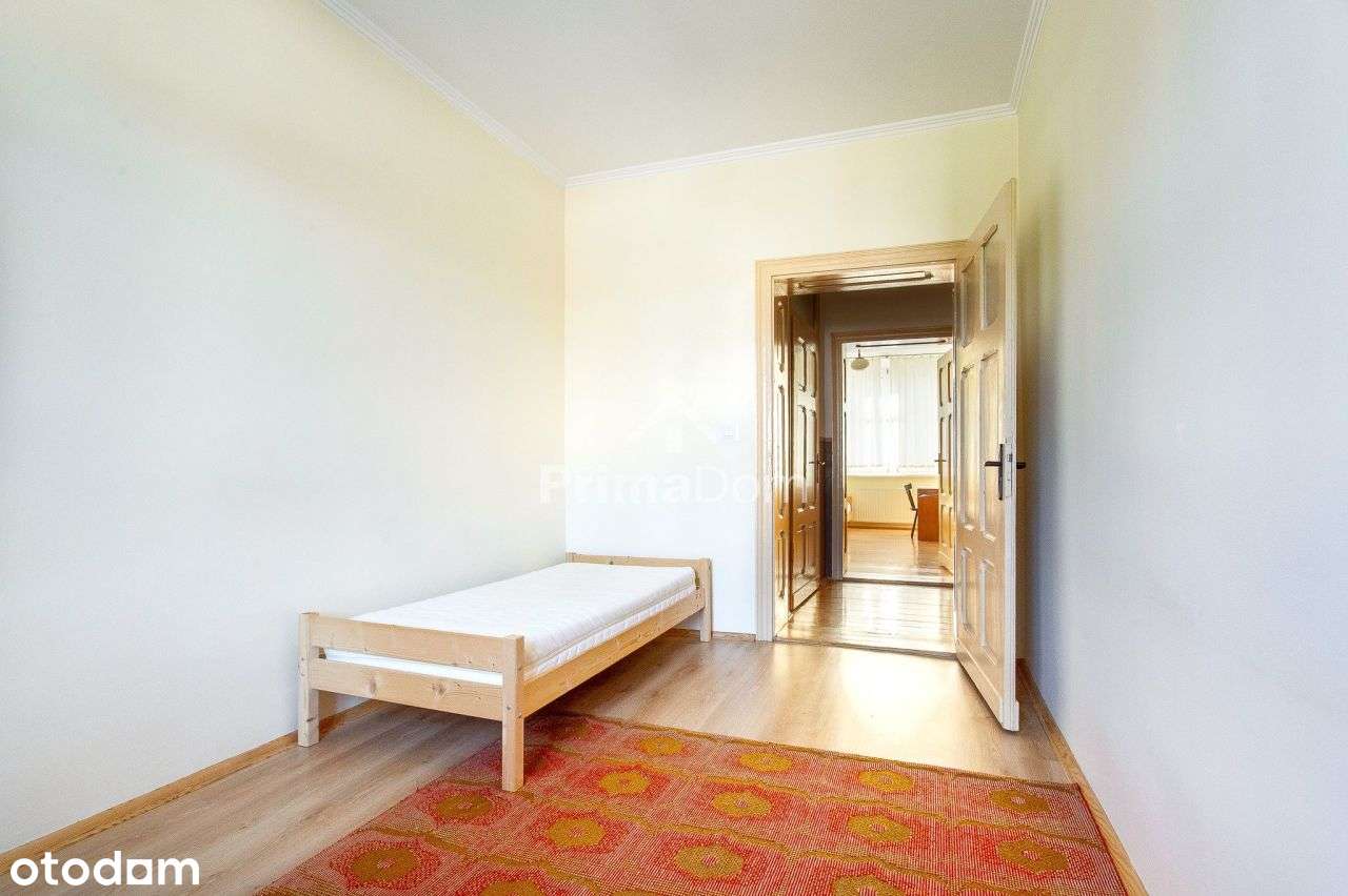 Wyjątkowy Apartament w Sercu Historycznej Kamienic-12