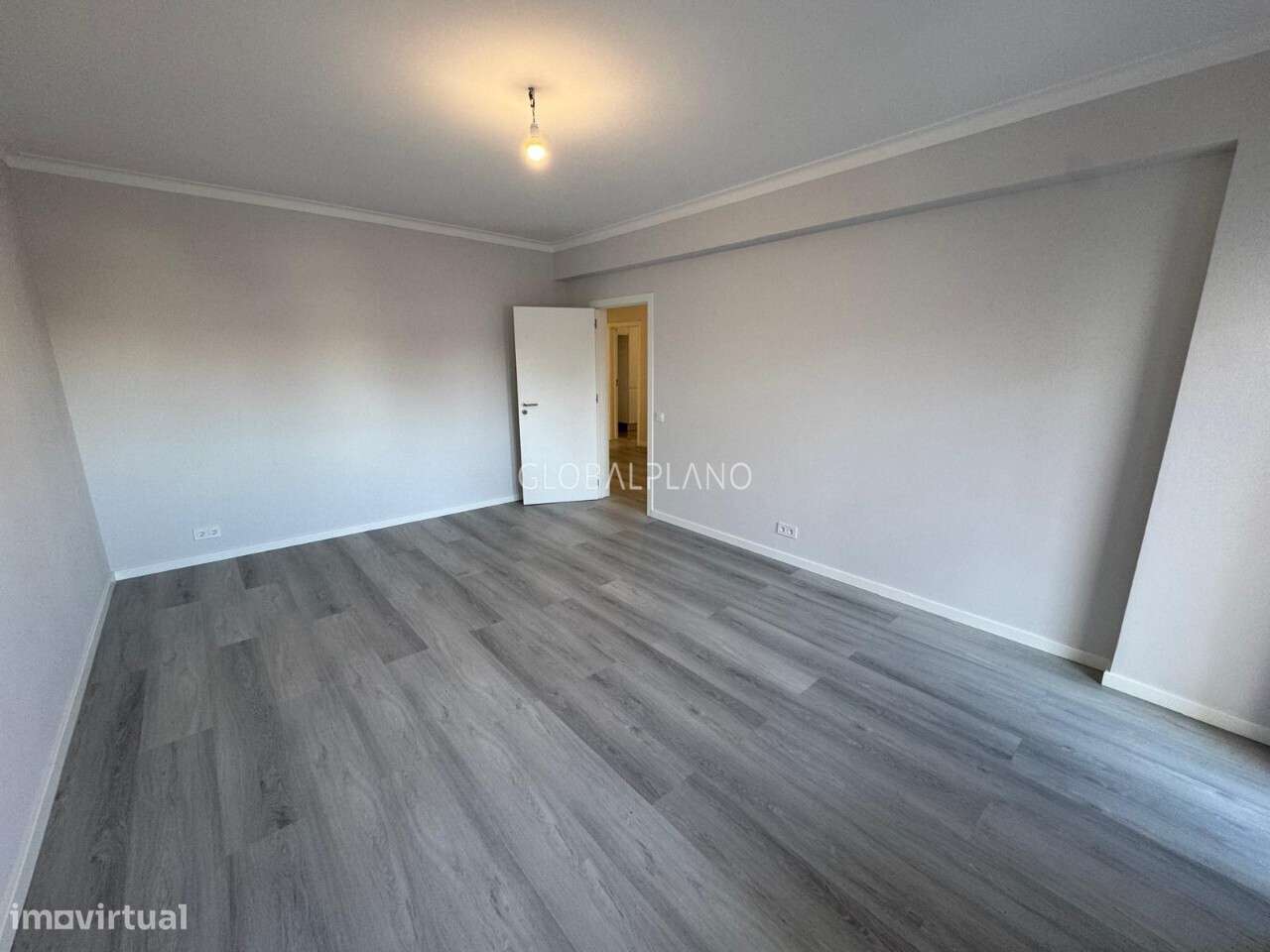 Apartamento T3 Avenida 25 de Abril-7