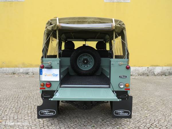 Land Rover Defender - 23