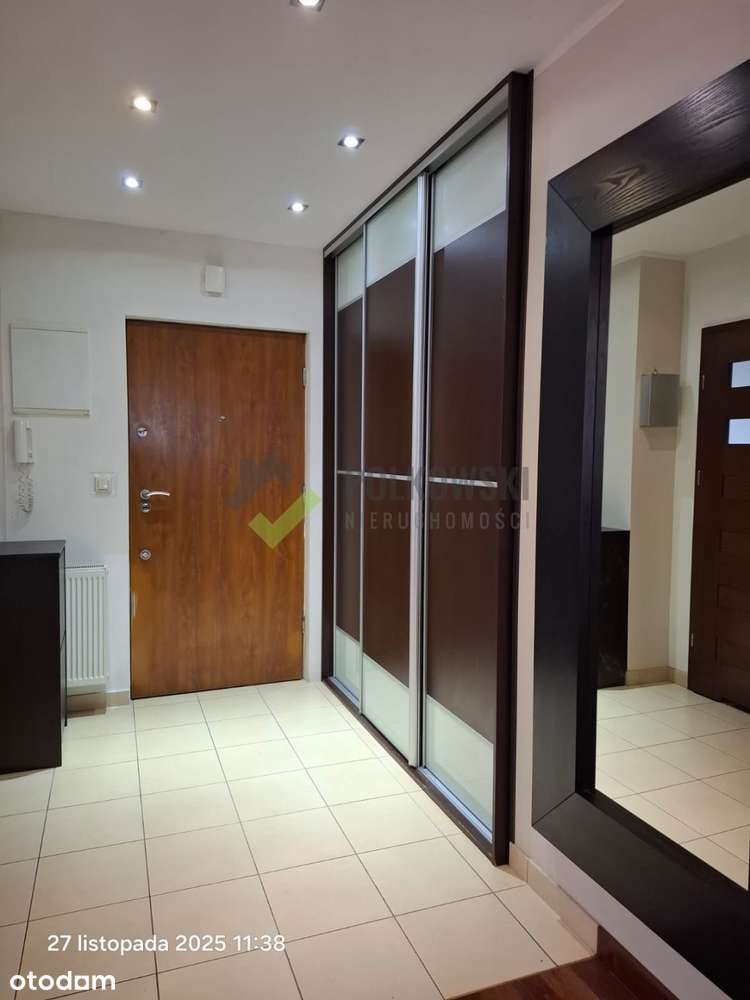 Przestronne mieszkanie w idealnej lokalizacji-7