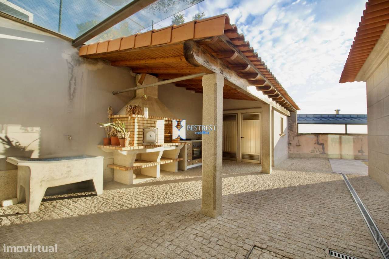 MORADIA INDIVIDUAL 4 FRENTES T3+2, C/PISCINA,PUMAR E CHURRASQUEIRA, 4M-21