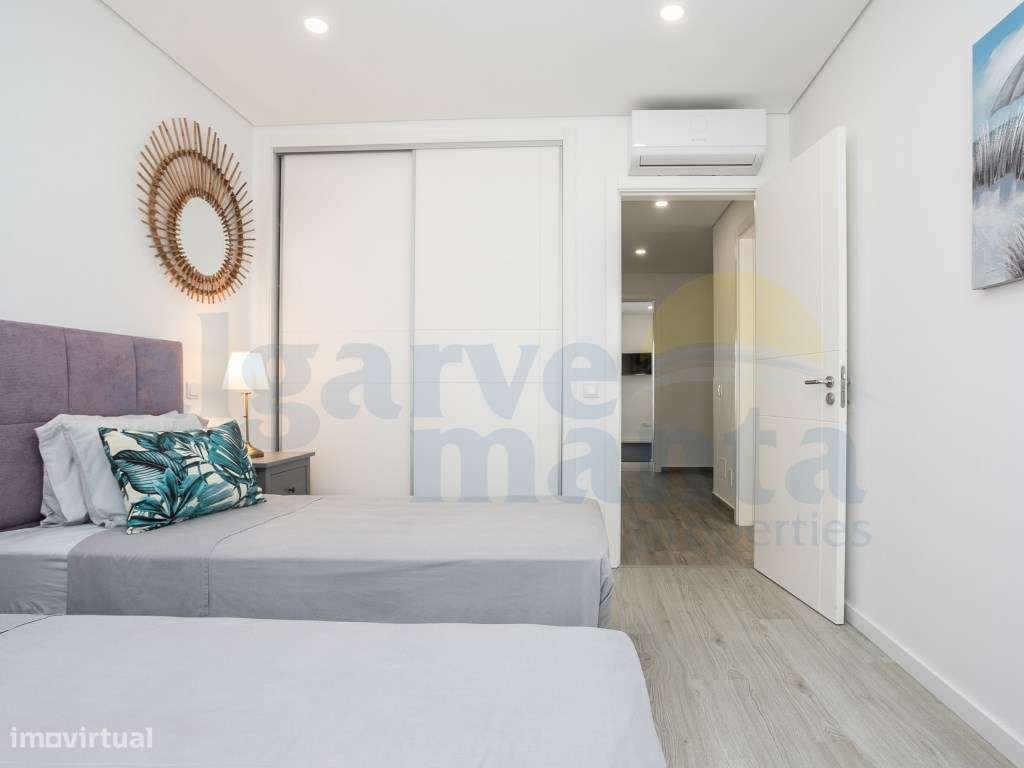 Moradia T3+2 Contemporânea - Pegada, Tavira, Algarve-37