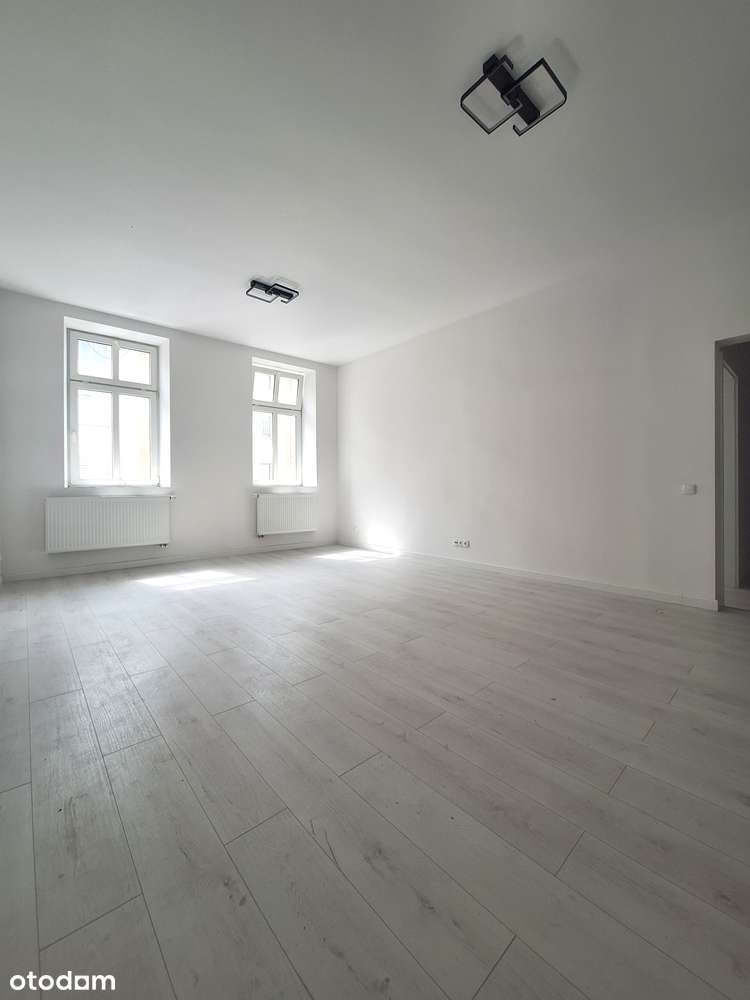 Oława/Krótka/Rynek, po generanym remoncie, wyposażona kuchnia!-1