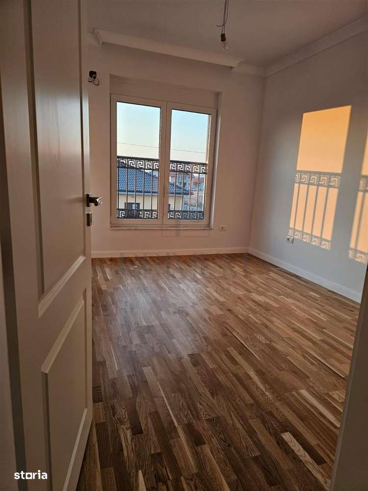 zona M CITY - 5 camere - perete dublu - toate utilitatile - Imagine principală: 5/13