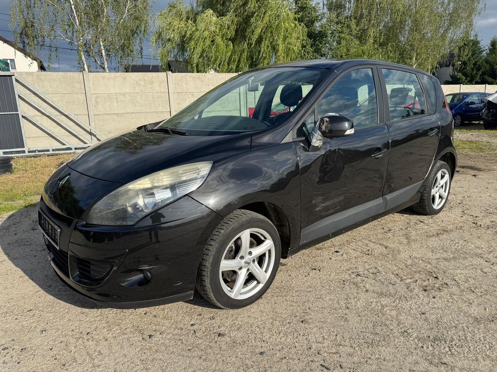 Renault Scenic III 1.6 16V Tech Run 2010