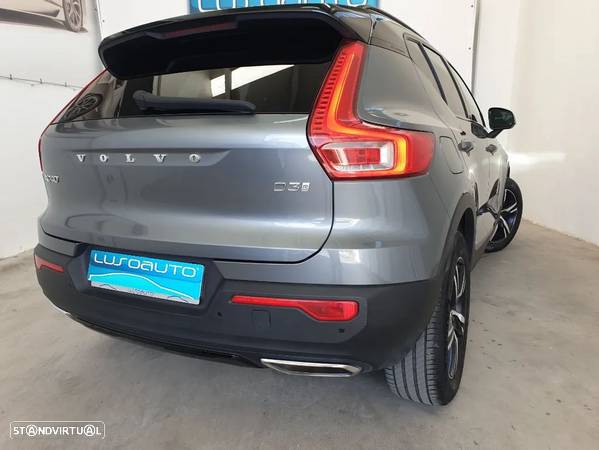 Volvo XC 40 2.0 D3 R-Design Geartronic - 13