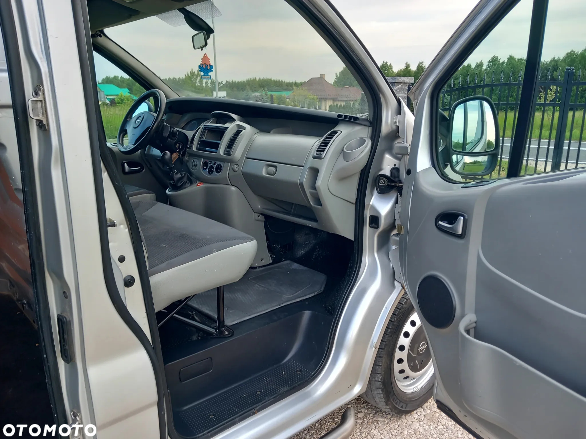 Opel Vivaro - 13