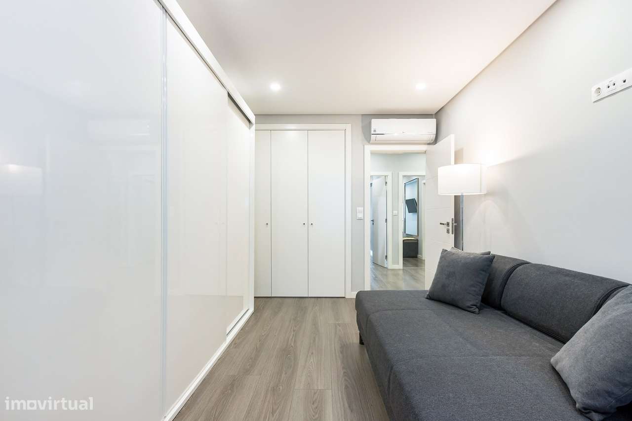 Excelente Apartamento T3 com Terraço e Box no Infantado – Loures-19