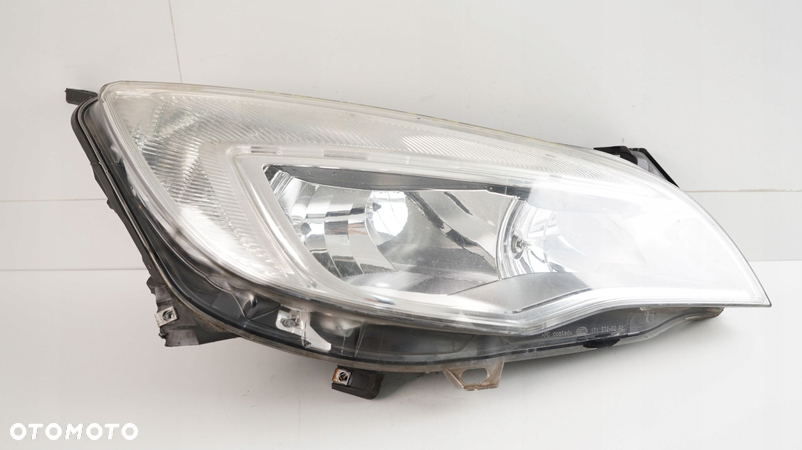 LAMPA PRAWY PRZÓD PRZEDNIA OPEL ASTRA J 09-12R - 2