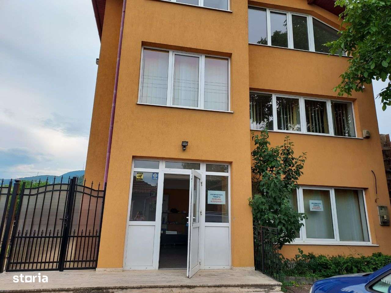 Cladire la cheie 2 ap si 8 garsoniere Deva cartier Grigoresc 495 mp - Imagine principală: 1/14