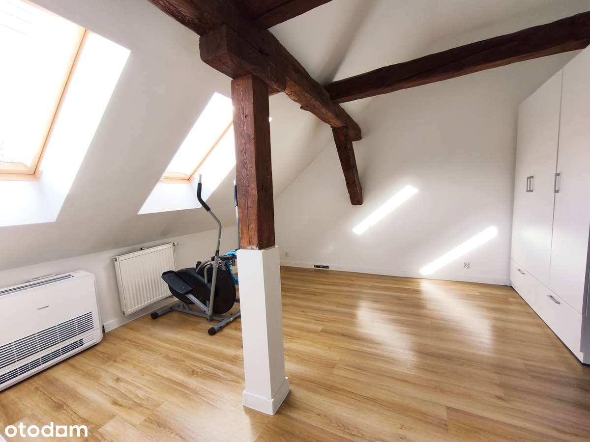 Dwupoziomowe mieszkanie z ogródkiem, Konin-Maliniec-12