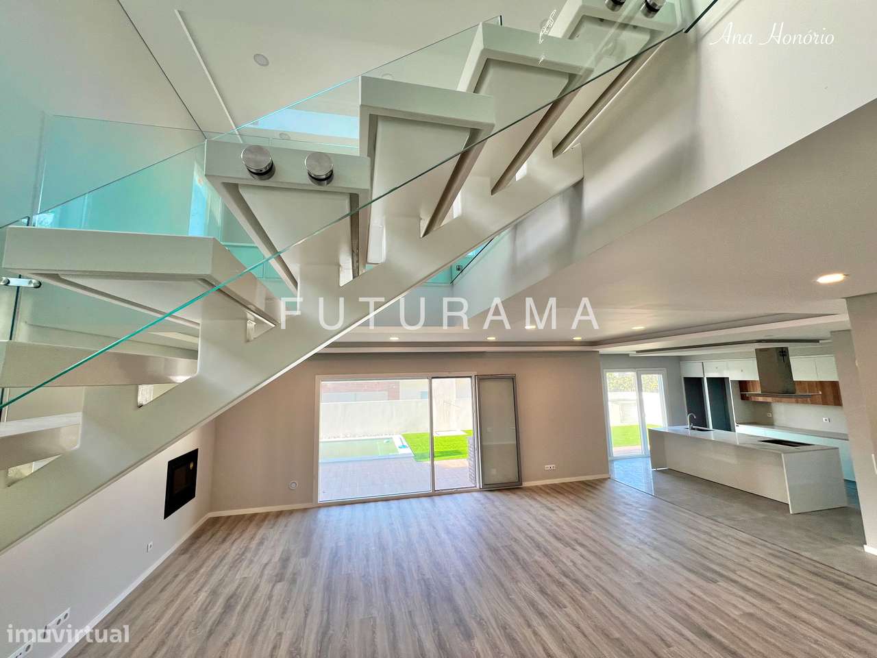 MORADIA ENTRE CAMPO E O MAR T4 + 1 - Azeitão-35