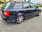 Audi A4 Avant 3.0 Quattro - 6