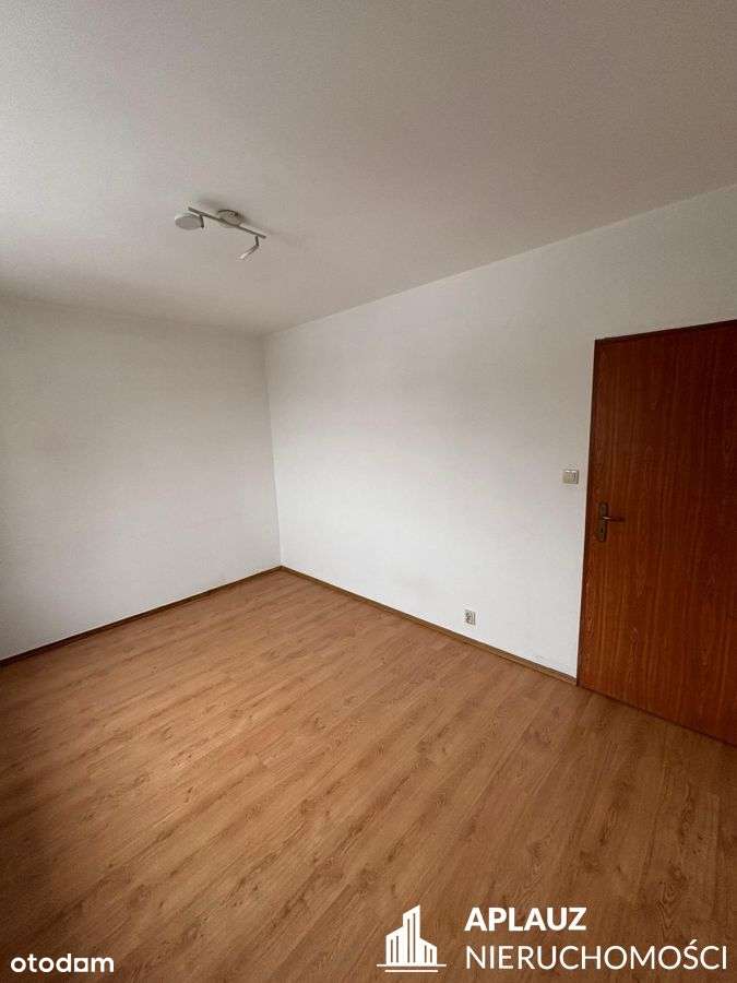 Trzypokojowe mieszkanie z balkonem w Cieplicach - Pełny obrazek: 5/15