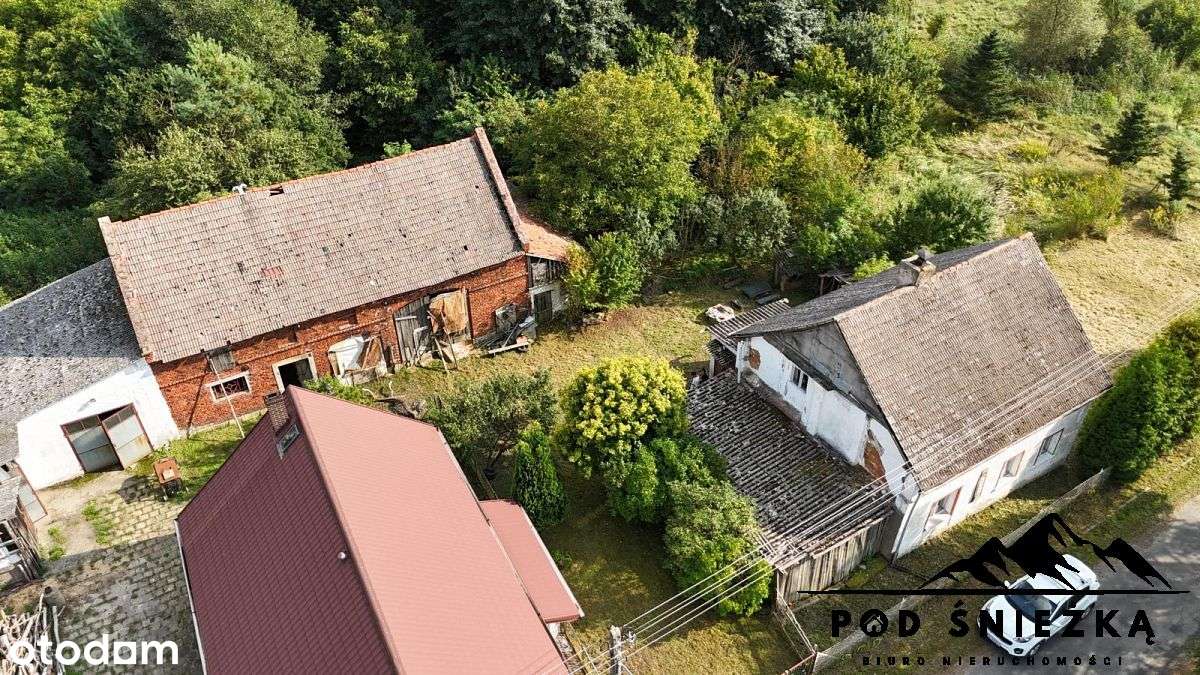 Dom z zabudowaniami- grunty 7300m2- inwestycyjne!-11