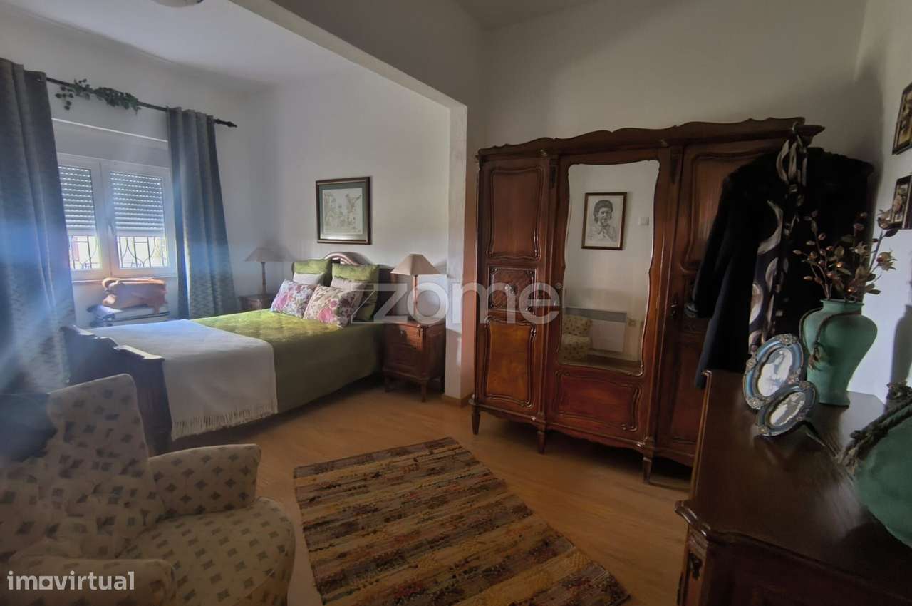 Moradia T4 unifamiliar Carnide-23