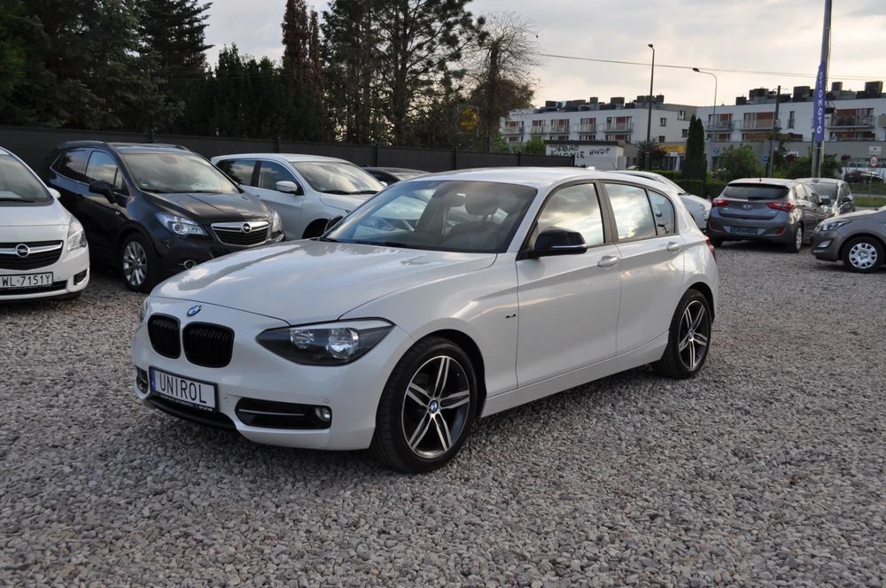 BMW 1 Series F20/F21 116i 2012